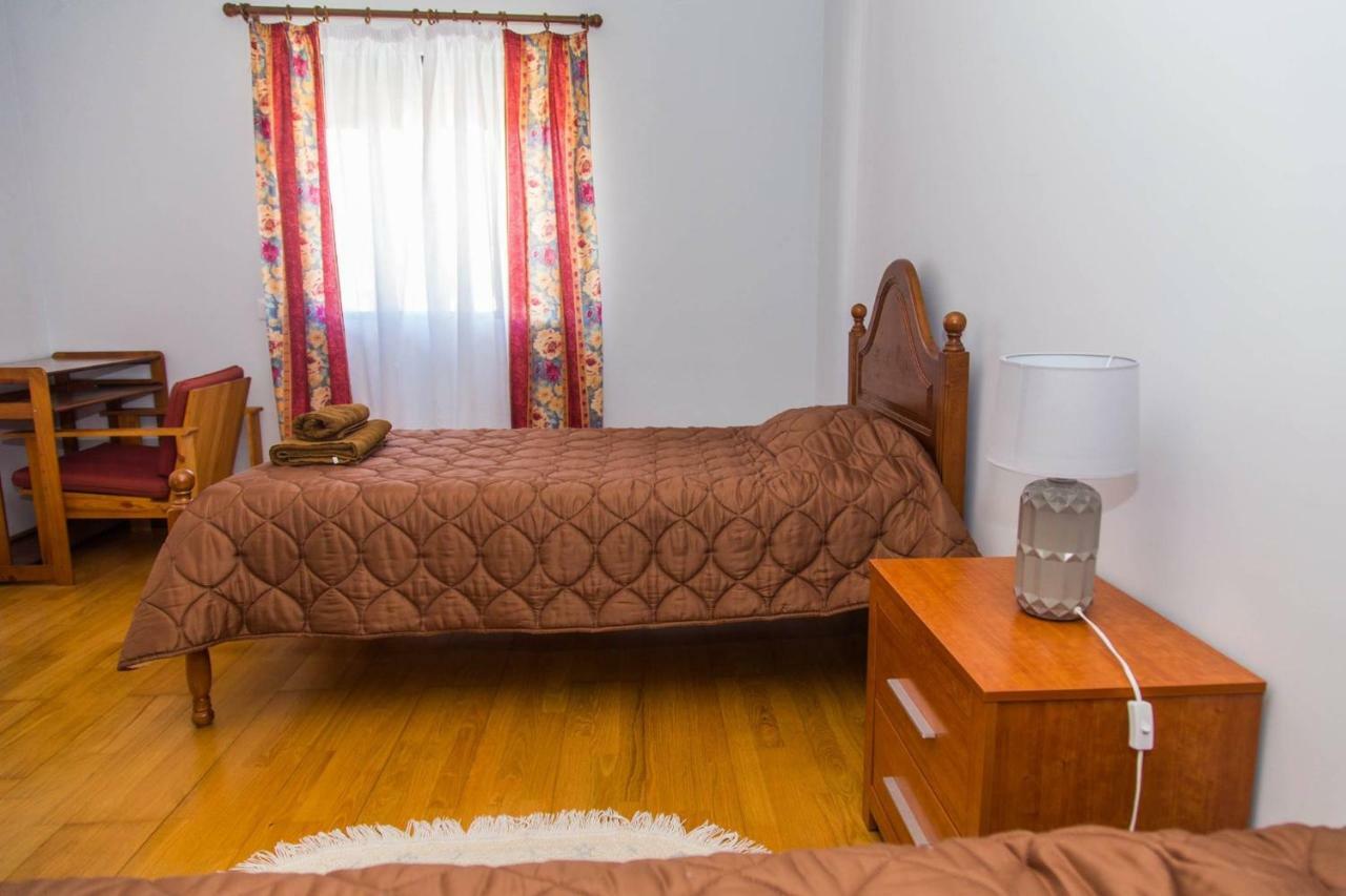 Arquinha Apartment 蓬塔德尔加达 外观 照片