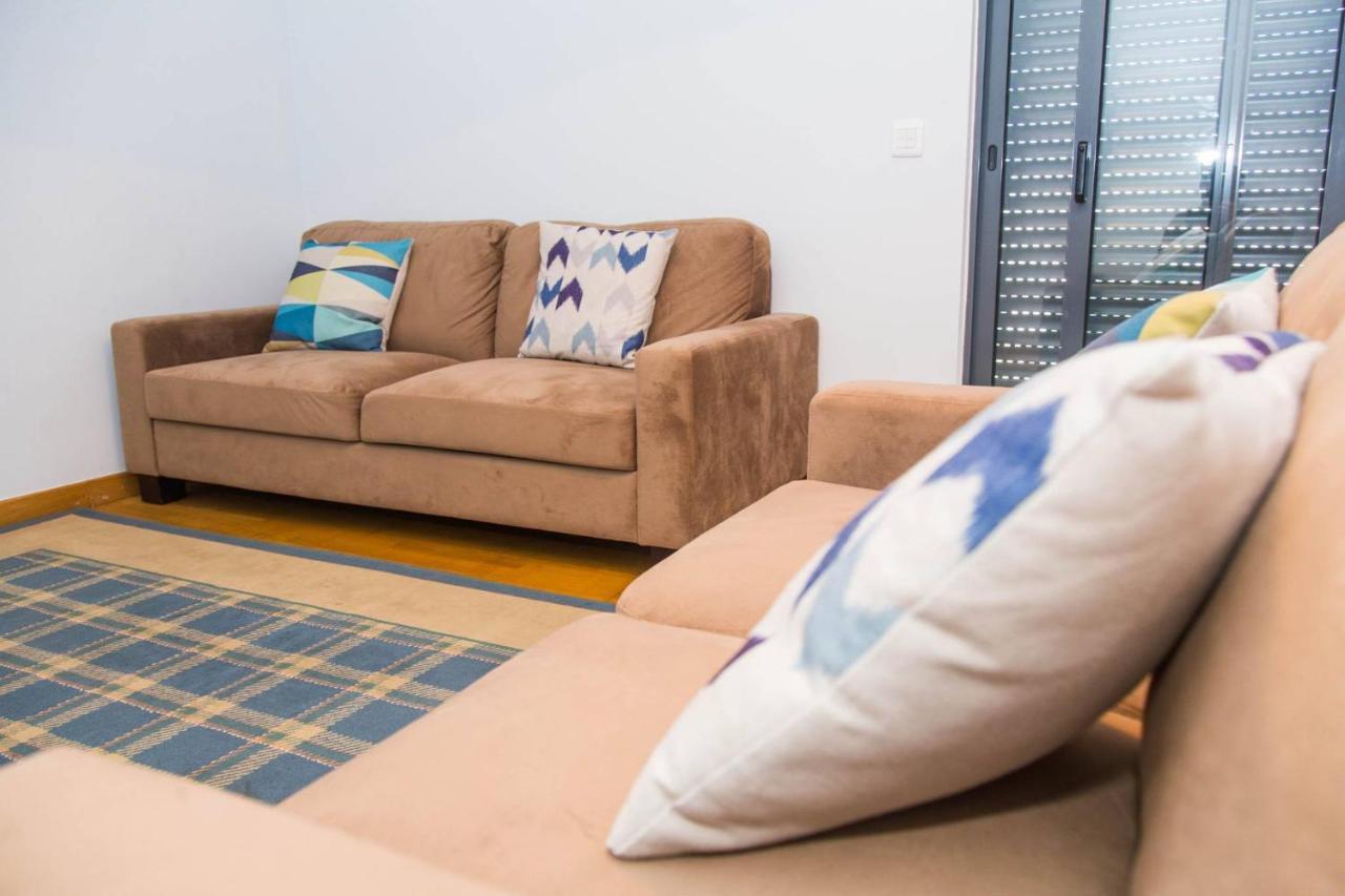 Arquinha Apartment 蓬塔德尔加达 外观 照片